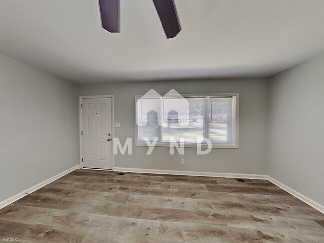 Building Photo - 3 br, 1 bath House - 1919 Old West Ln