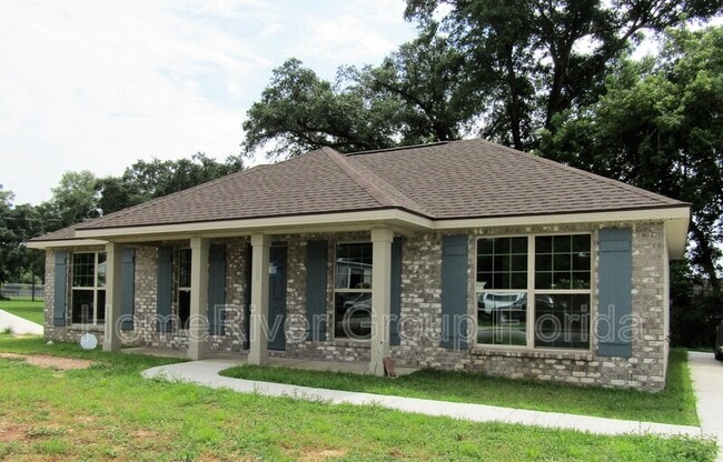 Building Photo - 2206 N E St