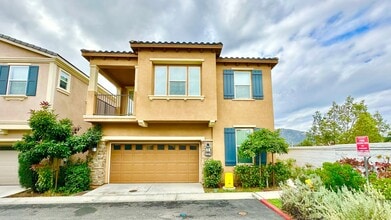 Building Photo - 32317 Turner Ln