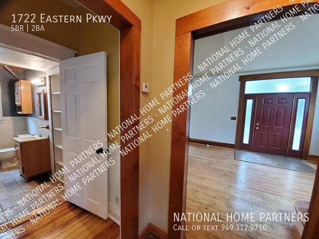 Building Photo - Rent to Own 5 bedroom with $15,000 Down - ...