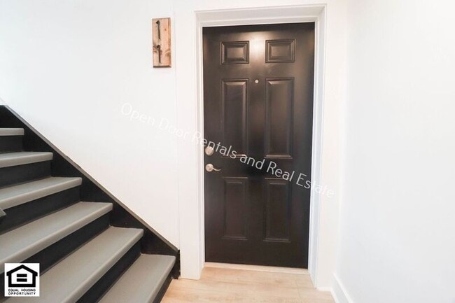 Foto del edificio - 1823 Griswold Dr