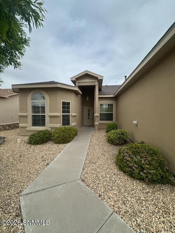 Building Photo - 7516 Sierra De Oro Pl