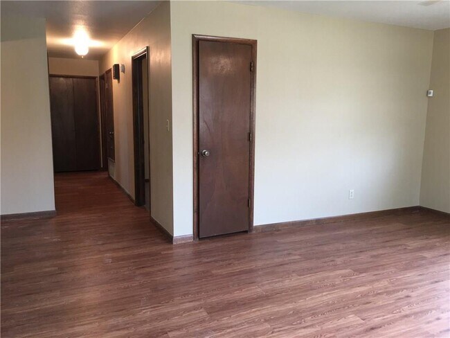 Building Photo - 500 Crutcher St