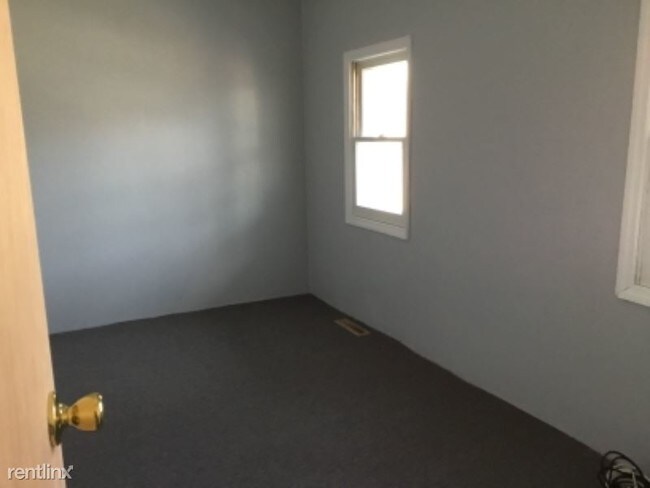Foto del edificio - 1 br, 1 bath Apartment - 52 North St