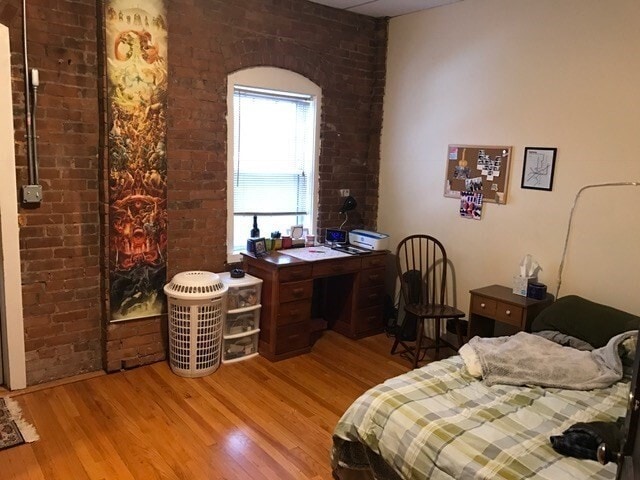 Building Photo - 79 Hawley St