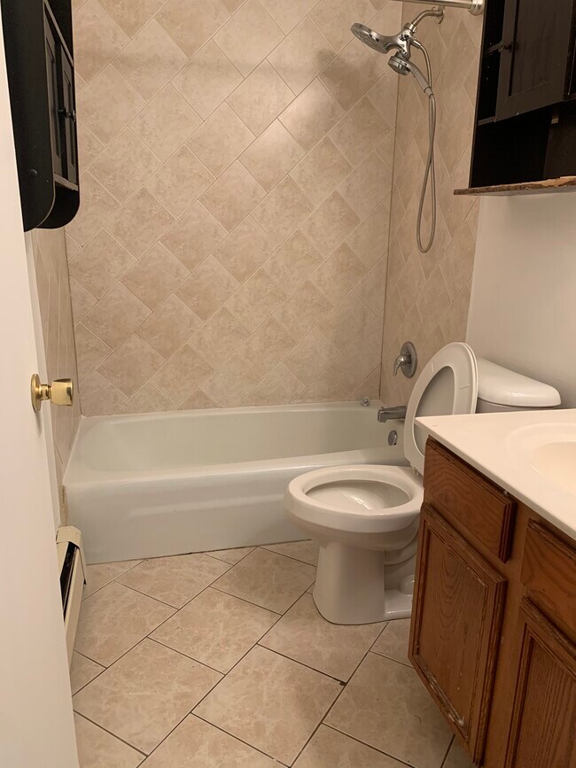 Foto del edificio - 1016 E 150th Pl