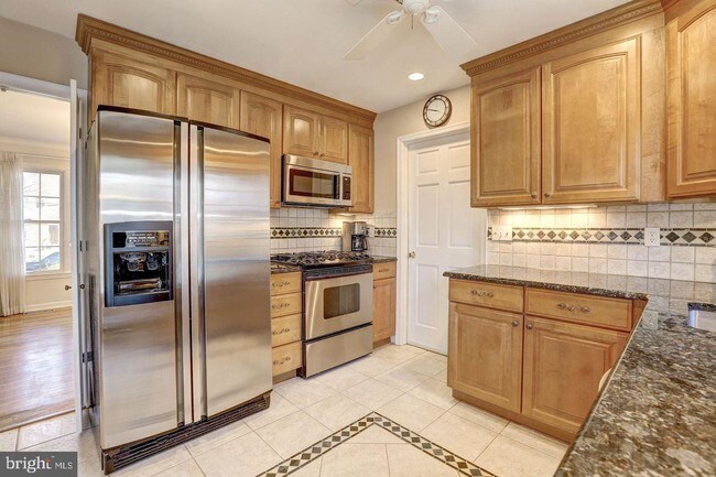 Foto del edificio - 16600 Shea Ln