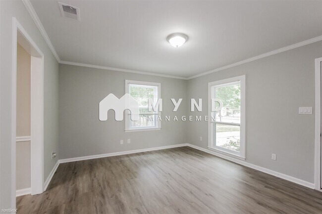 Building Photo - 3 br, 1 bath House - 8305 Hemby Wood Dr