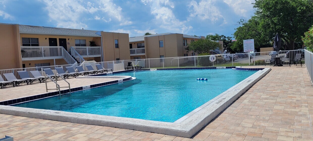 Marina Vista 705 S Beach St Daytona Beach, FL Apartments for Rent