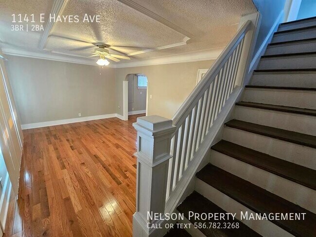 Building Photo - 1141 E Hayes Ave