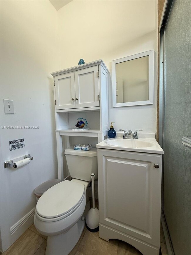 Building Photo - 3 bedroom in Miami Gardens FL 33054