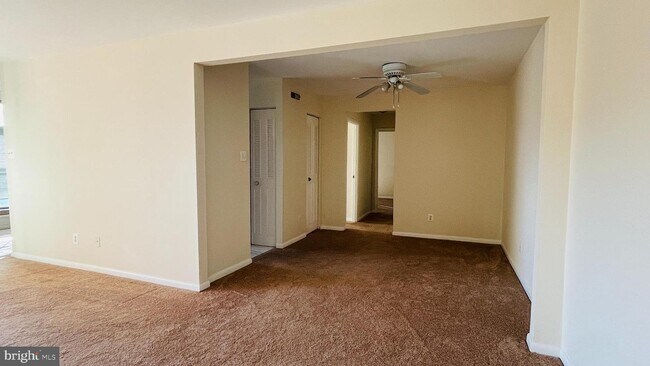 Building Photo - 8300 Tobin Rd