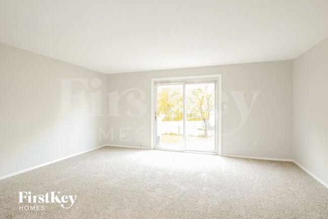 Building Photo - 6847 Cross Key Dr