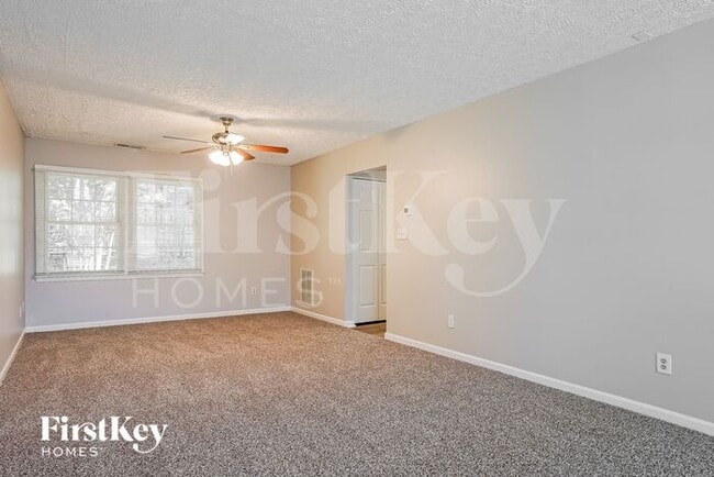 Building Photo - 3705 Birmi Dr
