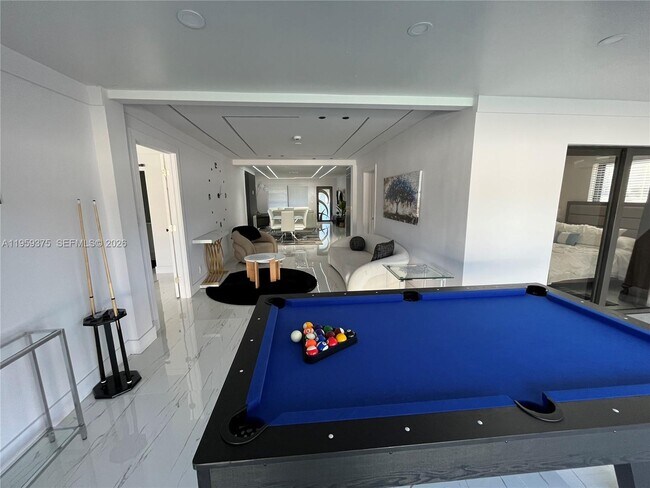 Foto del edificio - 39 SE 7th St