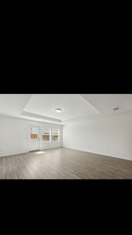 Foto del edificio - 4425 Benham Dr