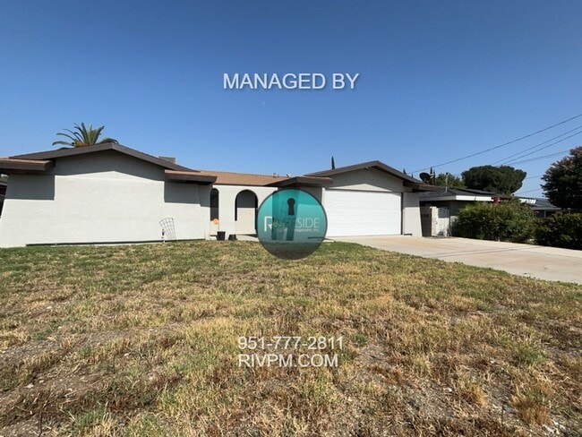 Building Photo - FOR RENT LOVELY SINGLE-STORY HOME IN FONTA...