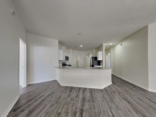 Foto del edificio - 15407 Riford Dr