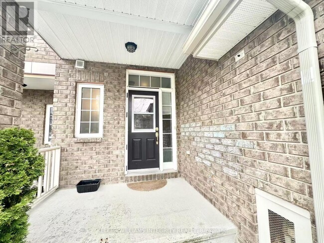 Building Photo - 228 Saddlesmith Cir