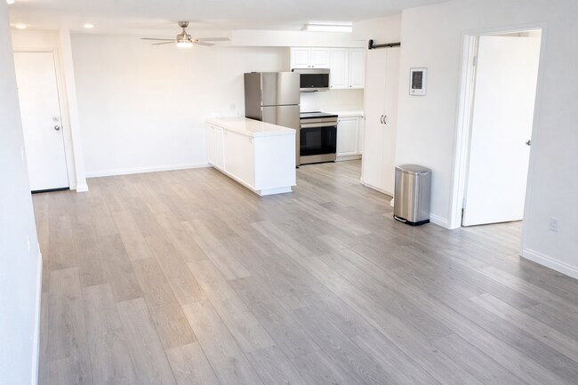 Foto del edificio - Quiet 2 Bedroom 2 Bathroom Minutes From SDSU