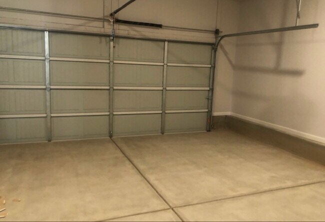 Building Photo - 309 Cornstalk Cir