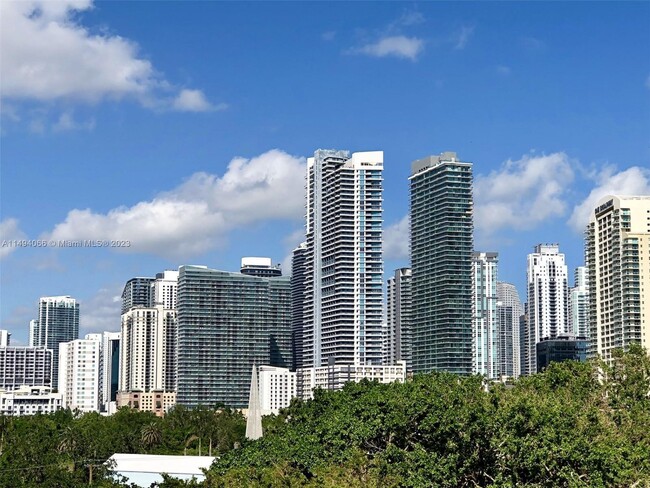 Foto del edificio - 1901 Brickell Ave