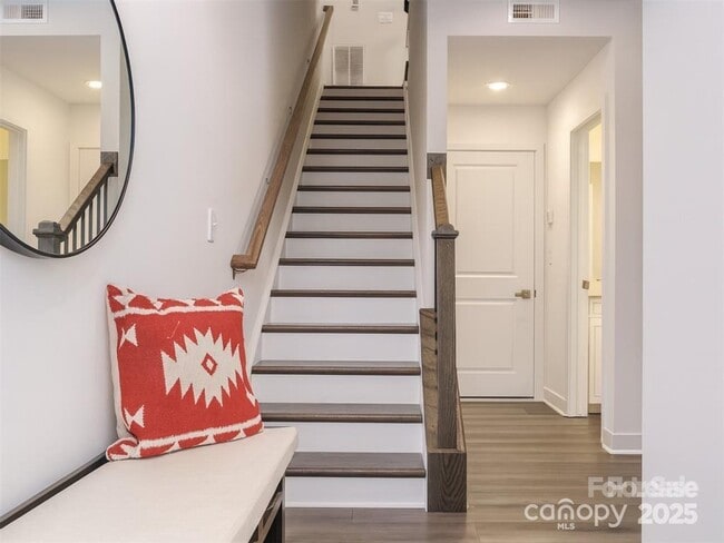 Foto del edificio - 3739 S Tryon St