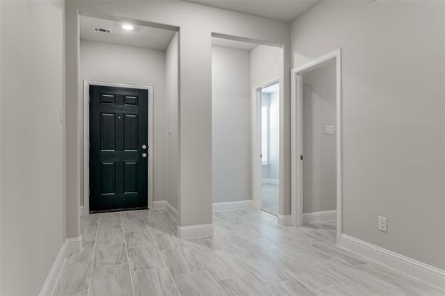 Building Photo - 7843 Manilla Dr