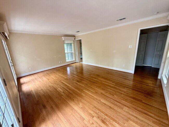 Foto del edificio - 201 Vanderpool Ln