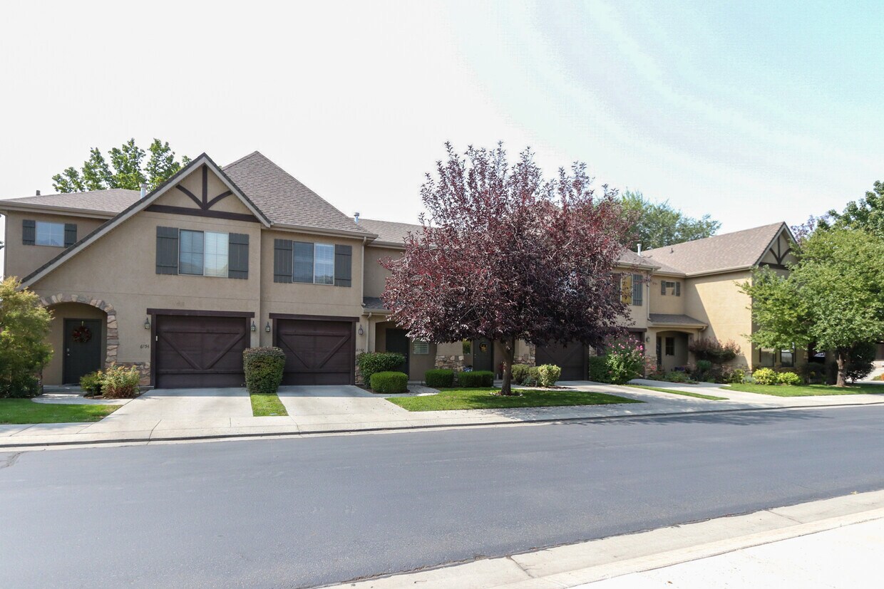 6752 950 E, Midvale, UT 84047 Townhome Rentals in Midvale UT