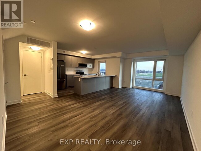 Building Photo - 65 Romilly Ave