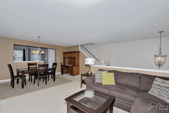 Building Photo - 3404 Neubauer Circle
