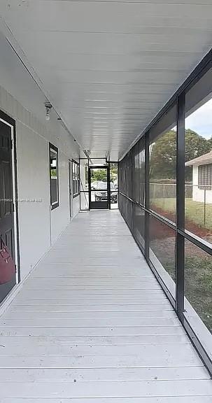 Foto del edificio - 347 NW 6th St