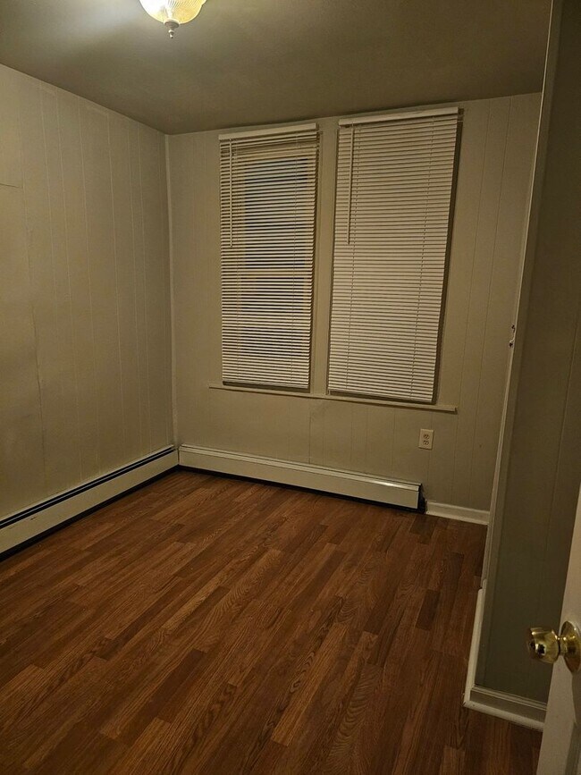 Foto del edificio - Large Home - Frankford