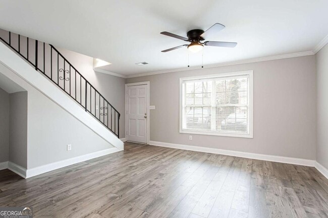 Building Photo - 7 Villa Ct SE