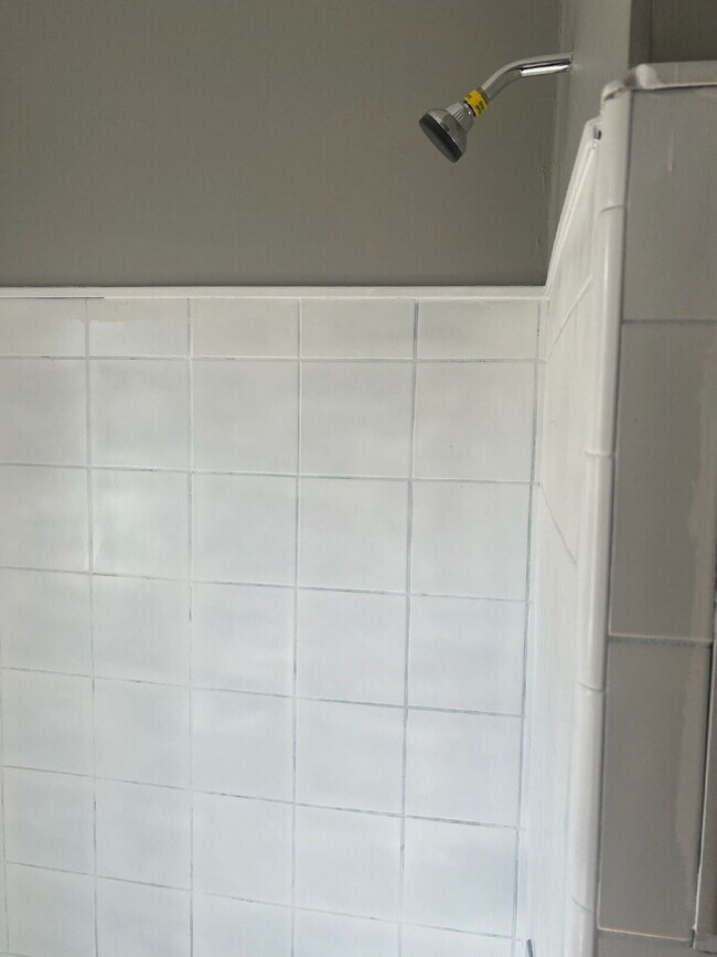 Foto del edificio - 7543 Lozier Ave
