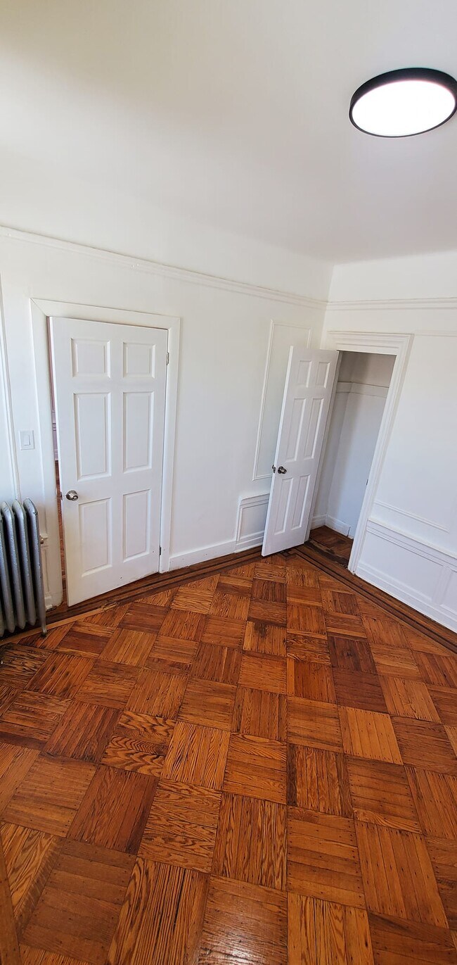 Building Photo - 145 Rockaway Pky