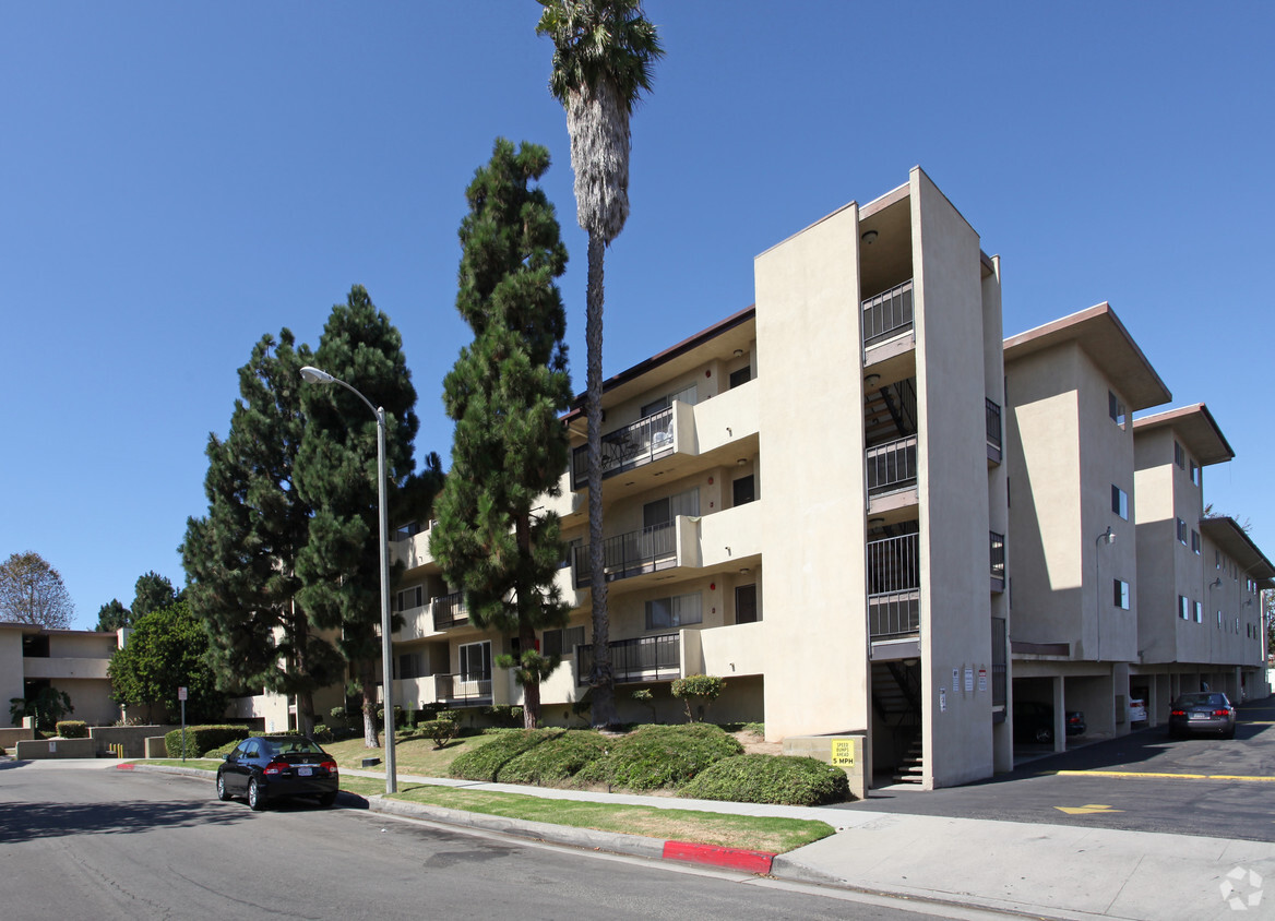 Garnet Victoria Apartments - Apartments In Torrance, Ca 