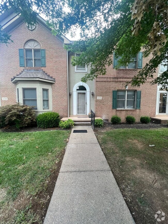 Building Photo - 1440 Wind Ridge Ave