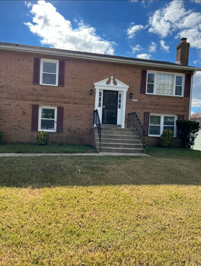 5017 Rodgers Dr, Clinton, MD 20735 House Rental in Clinton, MD