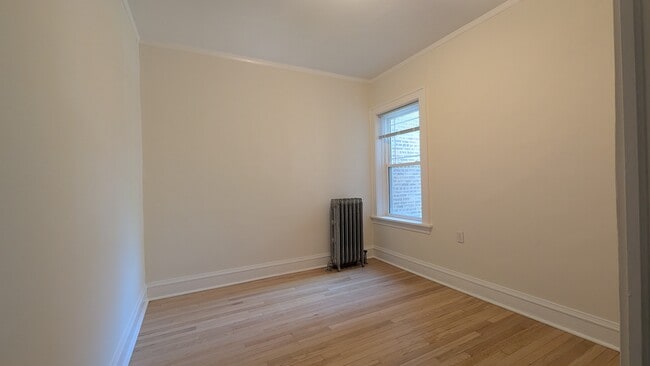 Building Photo - 5707 N Campbell Ave