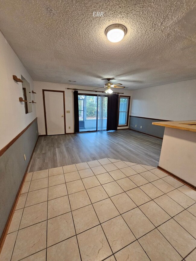 Building Photo - Little River Inn 2004