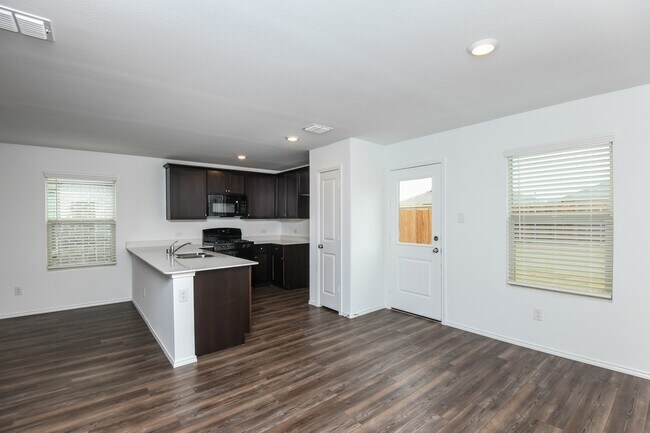 Foto del edificio - 1215 Wildflower St