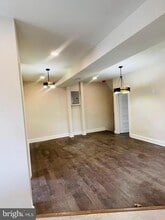 Building Photo - 3600 Malden Ave