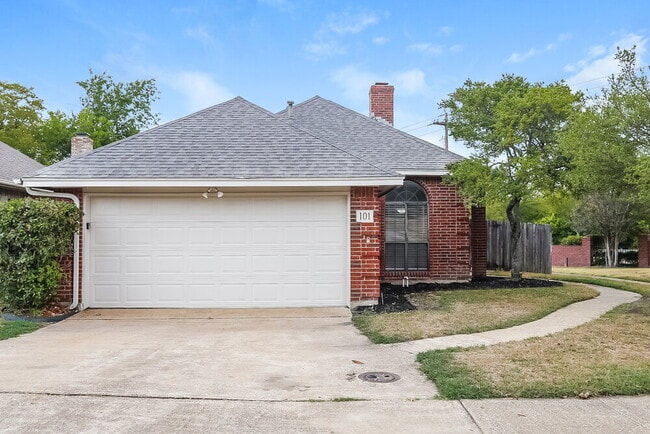 Building Photo - 101 Streamside Dr