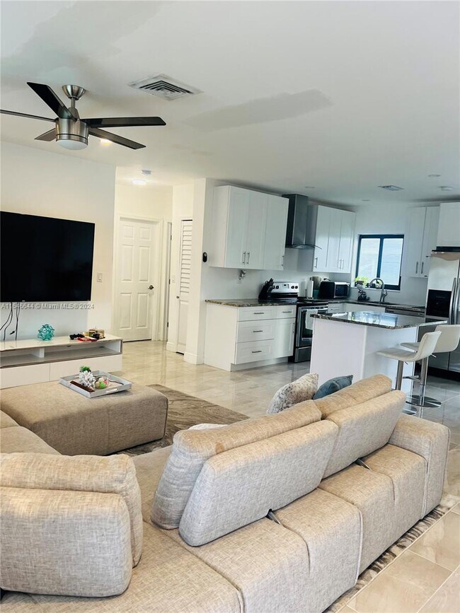 Foto del edificio - 501 SW 4th St
