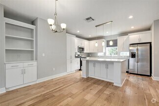 Building Photo - 4005 Clawson Rd