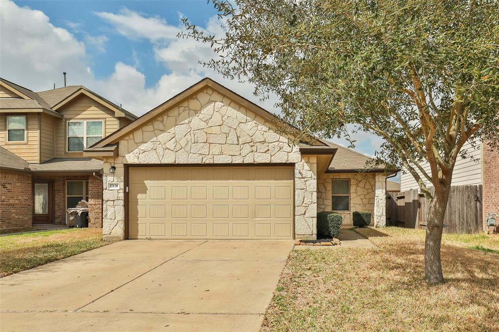 Primary Photo - 17131 Falcons Nest Landing Dr