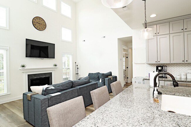 Foto del edificio - Pet-Friendly Old Trail Home With Fenced Yard