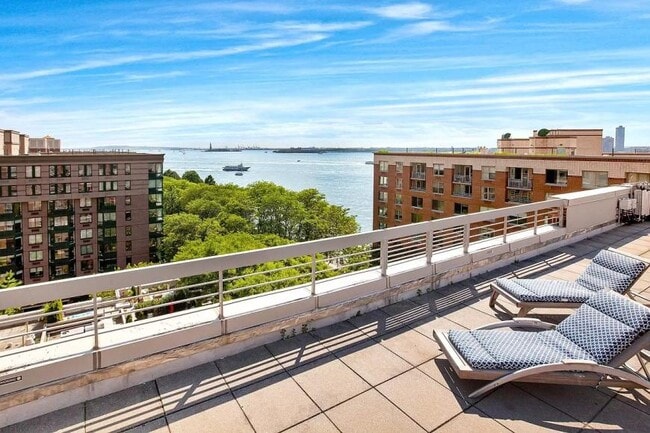 Building Photo - 2 bedroom in NEW YORK NY 10280